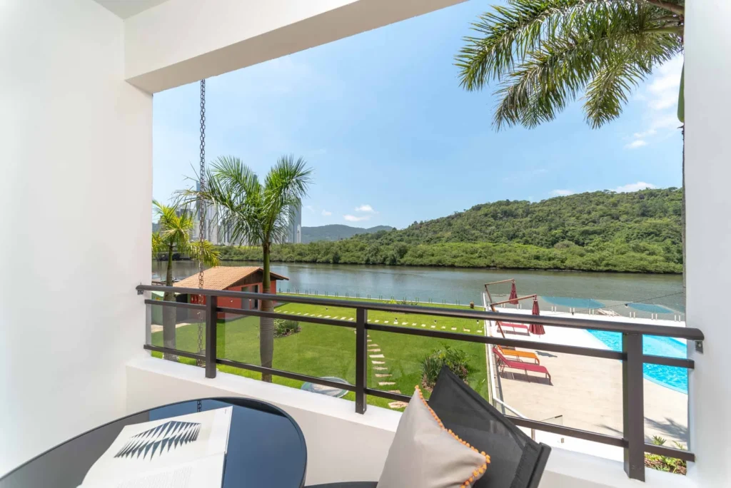 Suite-Premium-Triplo-Vista-Rio-07